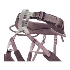 Petzl Women's SELENA Climbing Harness 8 Petzl Women's SELENA Climbing Harness -Campman Sales Store C055BA SELENA waistband detail copy 26359.1645728954