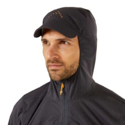 Rab Kinetic Ultra Running Jacket - Men's -Campman Sales Store Kinetic Ultra Jacket Anthracite QWH 13 ANT 34 89238.1652894040