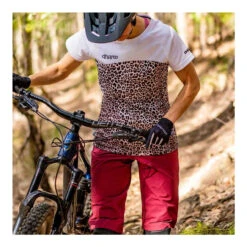 DHaRCO Women's Gravity Mountain Bike Shorts -Campman Sales Store LGS 3 copy 83418.1649109310