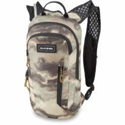 Dakine Shuttle 6L Hydration Pack -Campman Sales Store SHUTTLE6L ASHCROFTCAMO 194626396217 10003428 ASHCROFTCM 12X MAIN 47909.1617380429